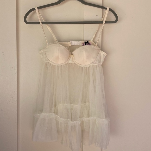 Y2K Victoria’s Secret Mesh Babydoll Nightie Lingerie Fairly Core - Picture 1 of 5